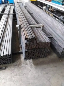 f_7f332b0230354803e8bcf659d2afe2d1.jpeg 抗震支架型材