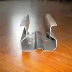 f_94adb66cf85f26bbe6d613eec2a4be8a.jpeg 轻钢龙骨型材